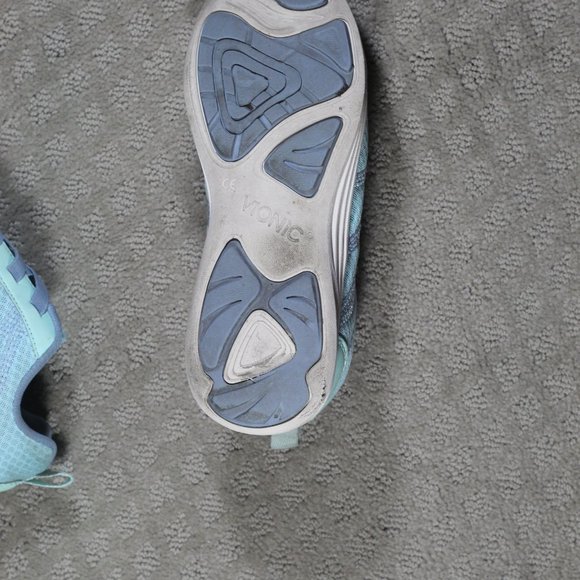 VIONIC Size 7 Seafoam Shay Supportive Walking Sneakers - Picture 6 of 6